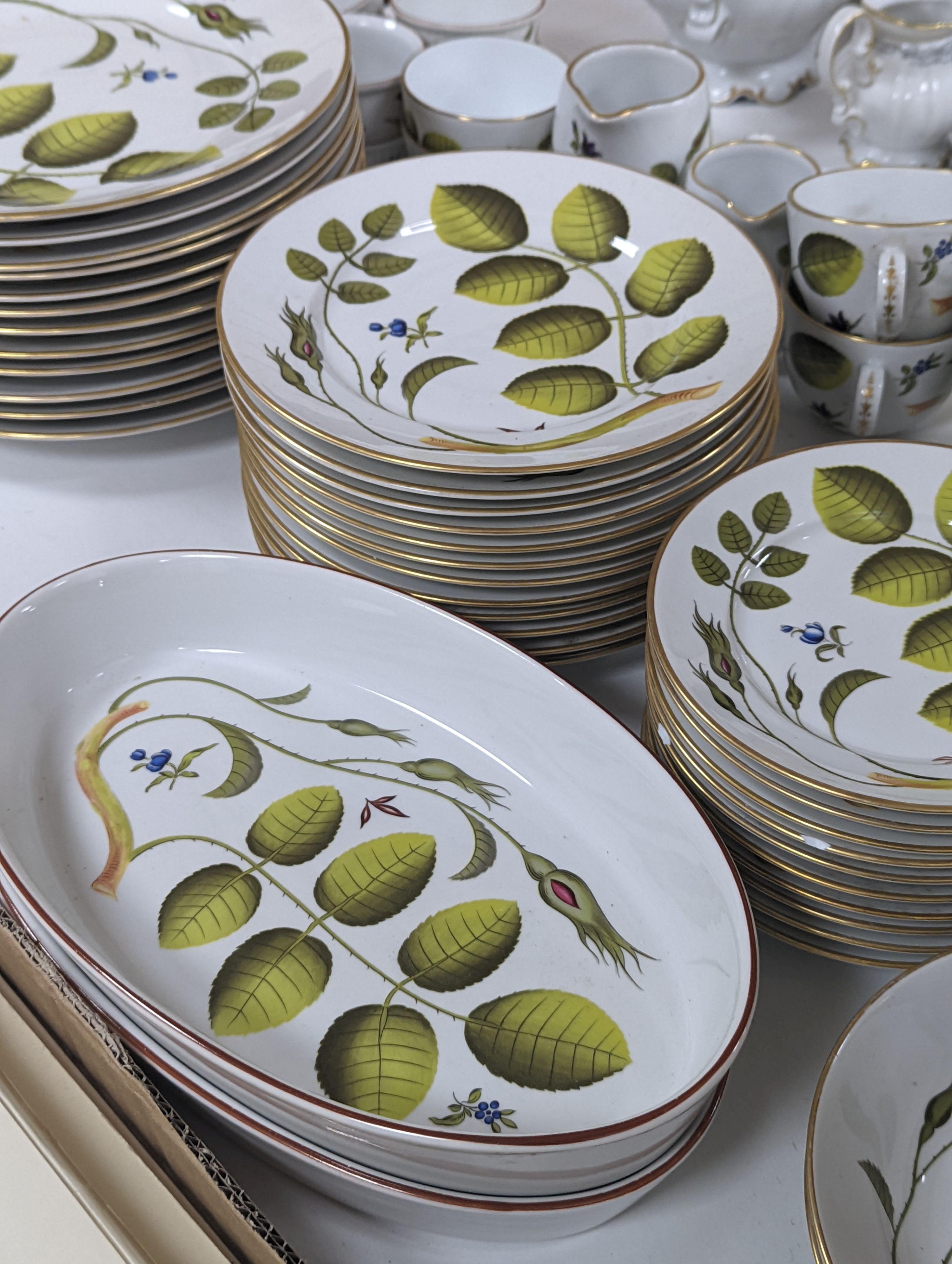 A Royal Worcester “Blind Earl”, pattern dinner and tea service.